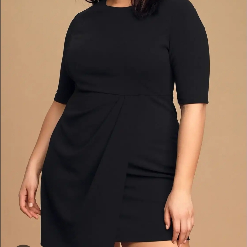 Lulu's Black Mini Sheath Dress